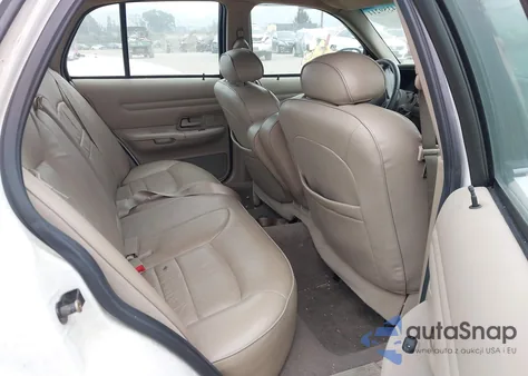 2002 Ford Crown Victoria Lx z USA, uszkodzony, nr VIN 2FAFP74W52X126099